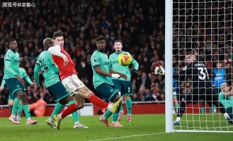 五大联赛难兄难弟：佛罗伦萨＋狼队！前者16轮不胜，后者15轮不胜