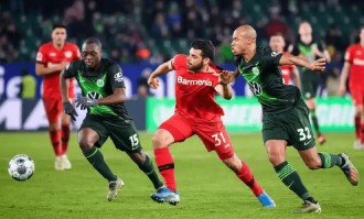 德甲焦点战：汉堡VS勒沃库森，保级队能否阻击争冠劲旅？